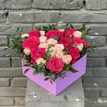 Цветочная композиция из Розы в коробке в Новолабинской