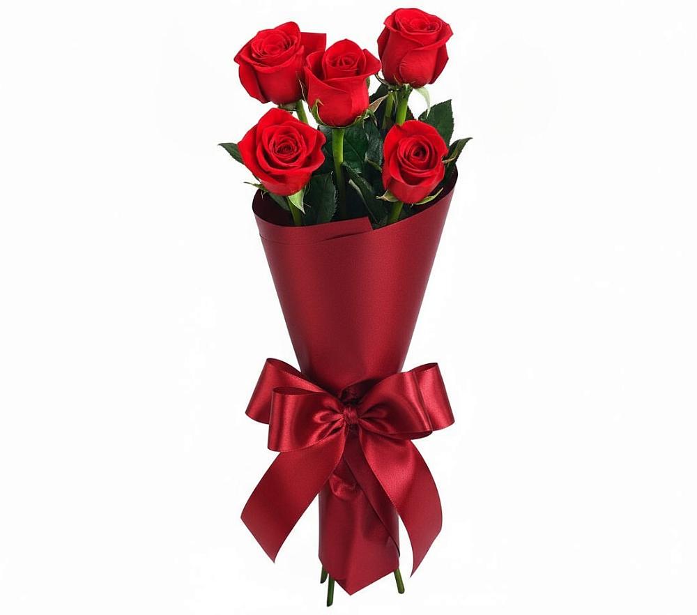 Букет 5 Красных роз Эдлесс Лав в Новолабинской