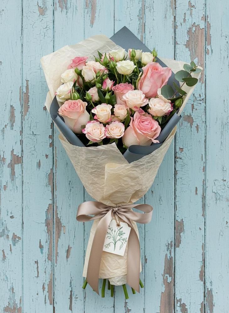 Букет цветов из: Розы в Новолабинской