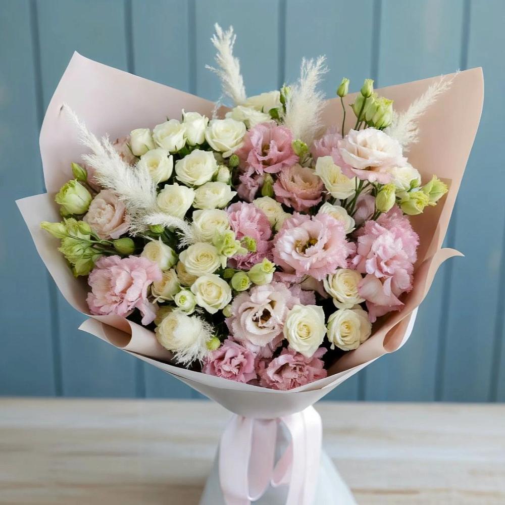 Букет цветов из: Альстромерии и Розы в Новолабинской