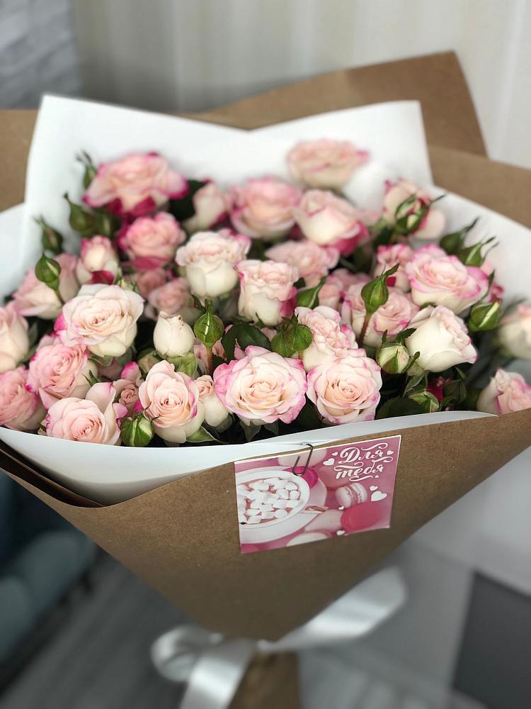 Букет цветов из: Розы в Новолабинской