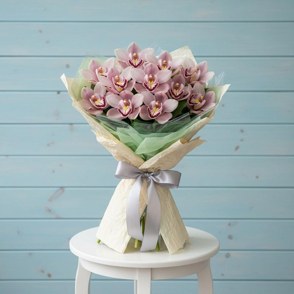 Букет цветов из: Орхидеи и Розы в Новолабинской