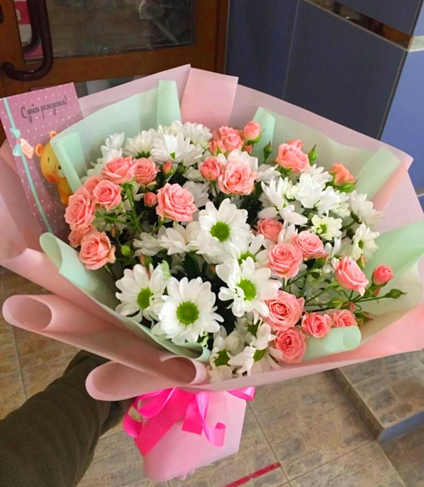 Букет цветов из: Розы и Хризантемы в Новолабинской