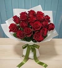 Букет Красные розы в Новолабинской